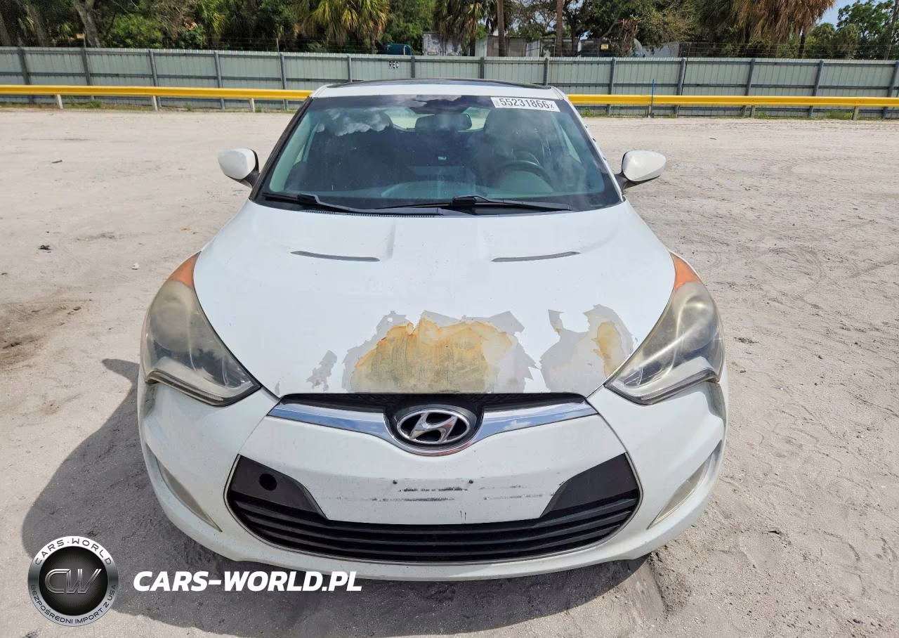 2015 Hyundai Veloster Base VIN:KMHTC6AD3FU237121 - 5