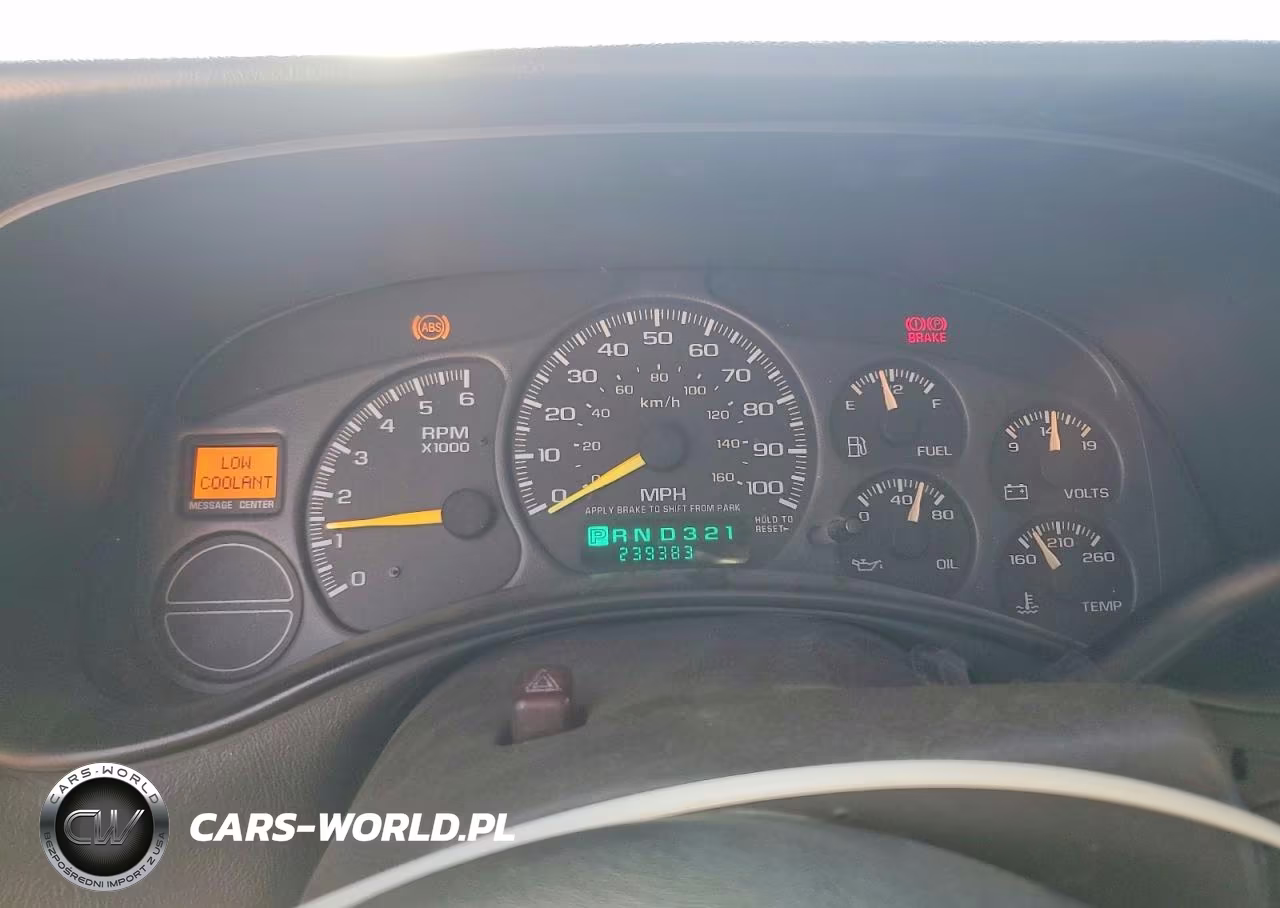 1999 Chevrolet Silverado C1500 VIN:2GCEC19V7X1172400 - 9