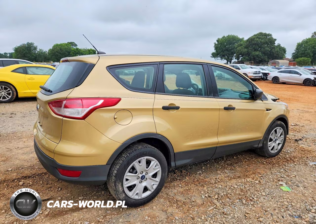 2015 Ford Escape S VIN:1FMCU0F71FUC02283 - 3