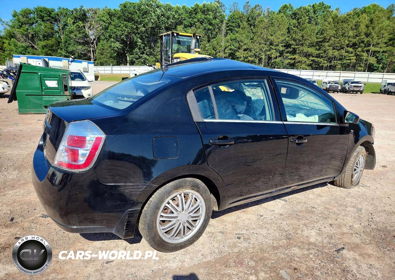 2008 Nissan Sentra 2.0 VIN:3N1AB61E68L685683 - 3