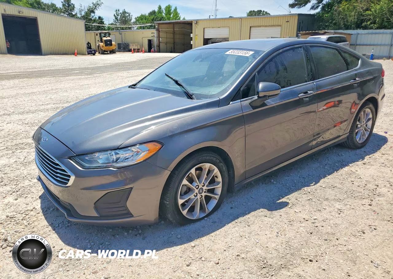 2020 Ford Fusion Se – zdjęcie 1 z 12