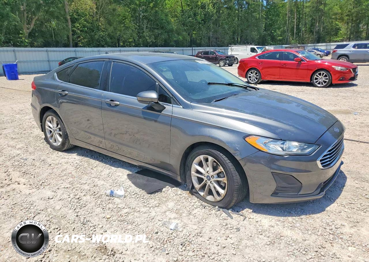 2020 Ford Fusion Se VIN:3FA6P0HD5LR172841 - 4