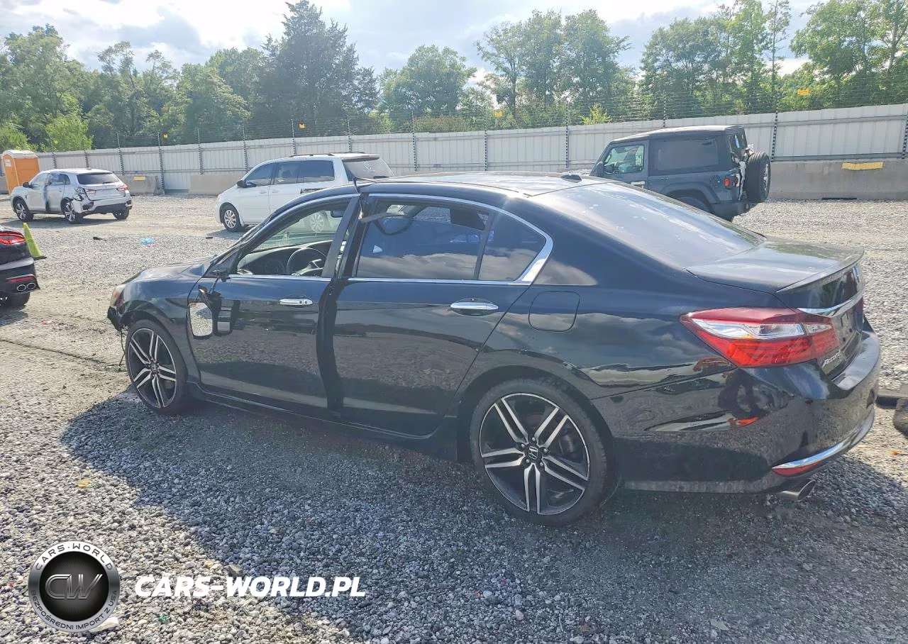2016 Honda Accord Touring VIN:1HGCR3F98GA032226 - 2