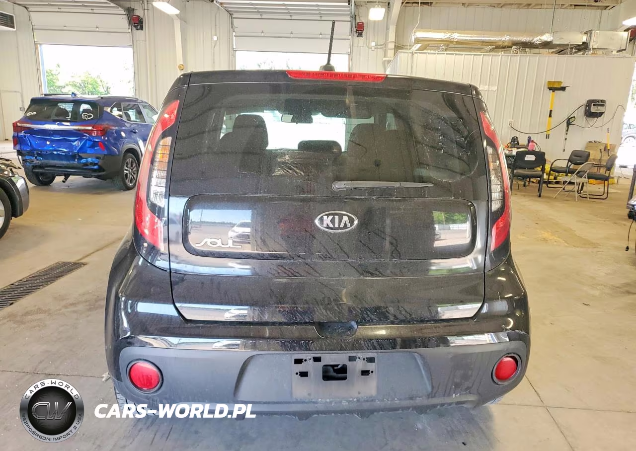 2017 Kia Soul Base VIN:KNDJN2A25H7415884 - 6