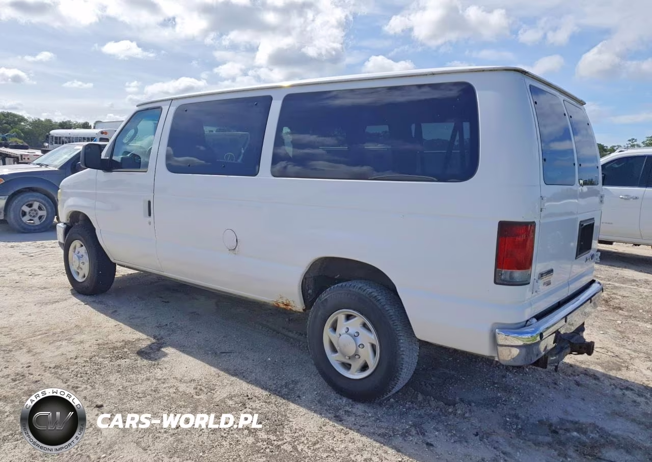 2011 Ford Econoline E350 VIN:1FBNE3BL7BDB18174 - 2