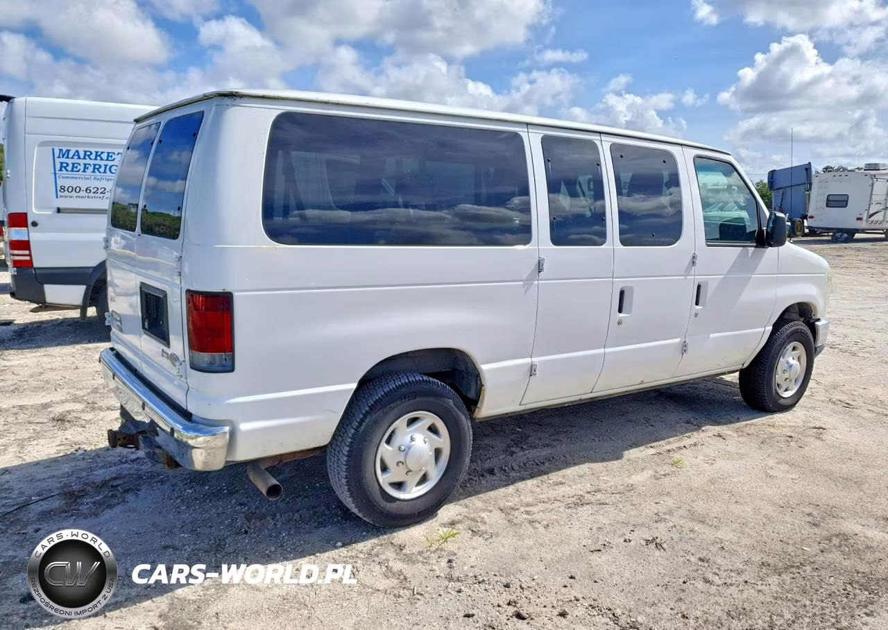 2011 Ford Econoline E350 VIN:1FBNE3BL7BDB18174 - 3