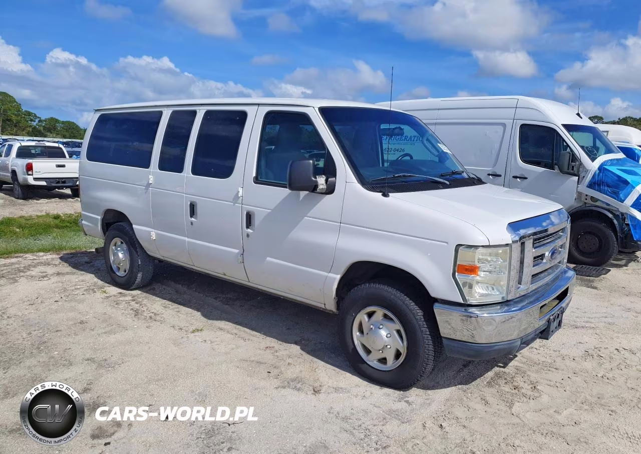 2011 Ford Econoline E350 VIN:1FBNE3BL7BDB18174 - 4