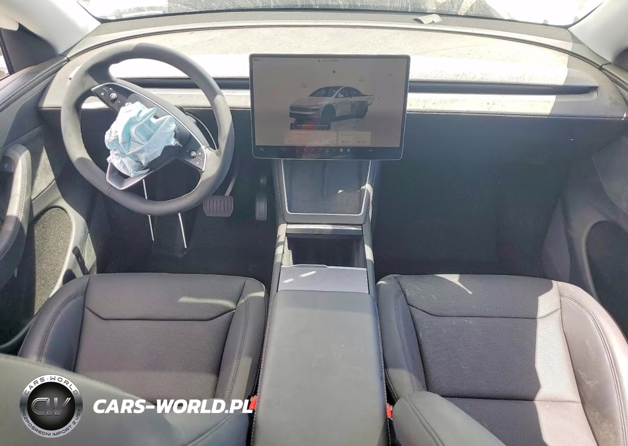 2026 Tesla Model Y VIN:7SAYGDEE6TF361283 - 8