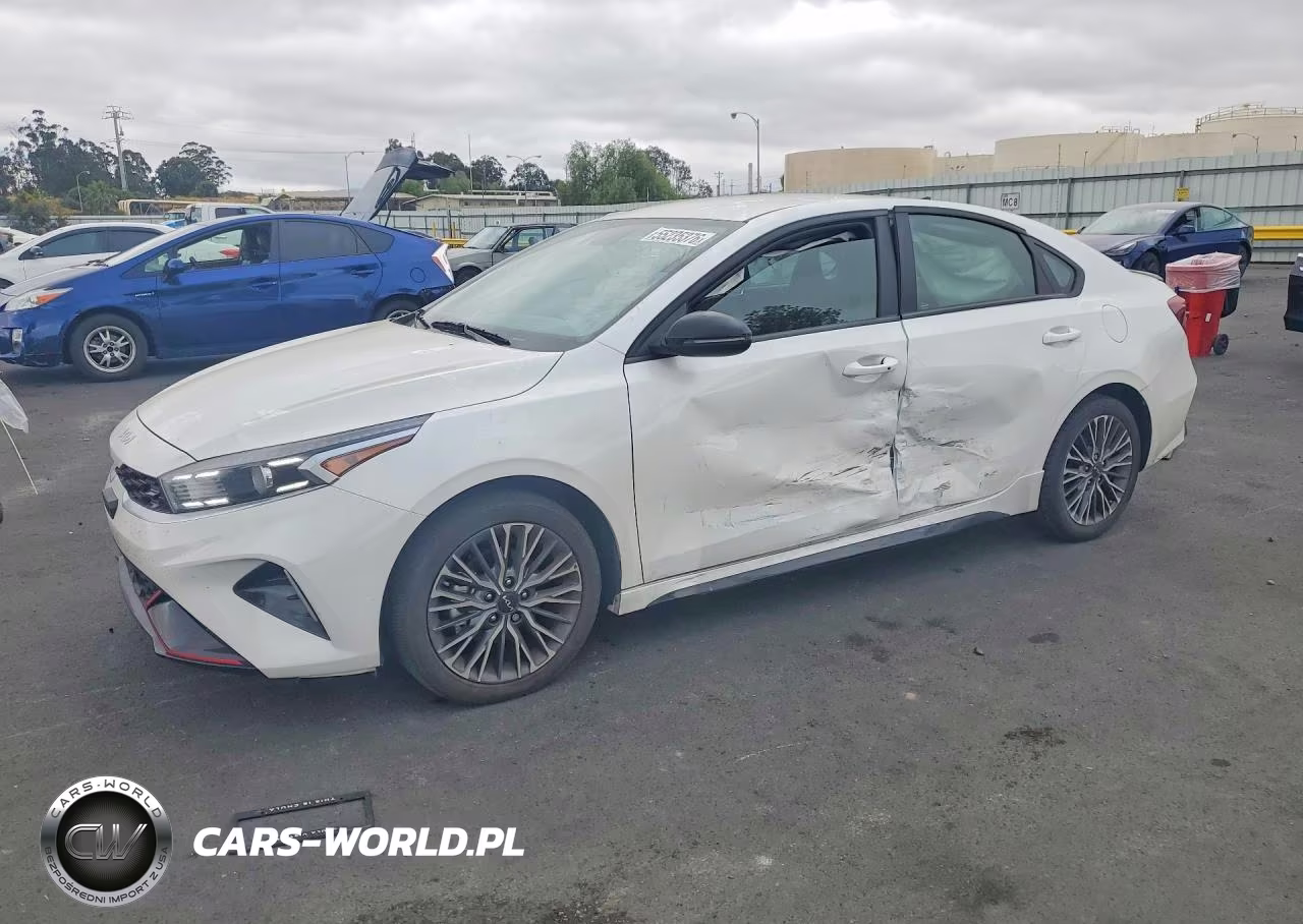 2024 Kia Forte Gt Line – zdjęcie 1 z 12