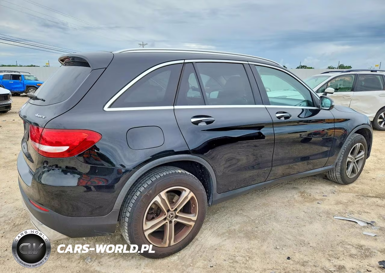 2019 Mercedes-Benz Glc 300 4Matic VIN:WDC0G4KB7KV119438 - 3