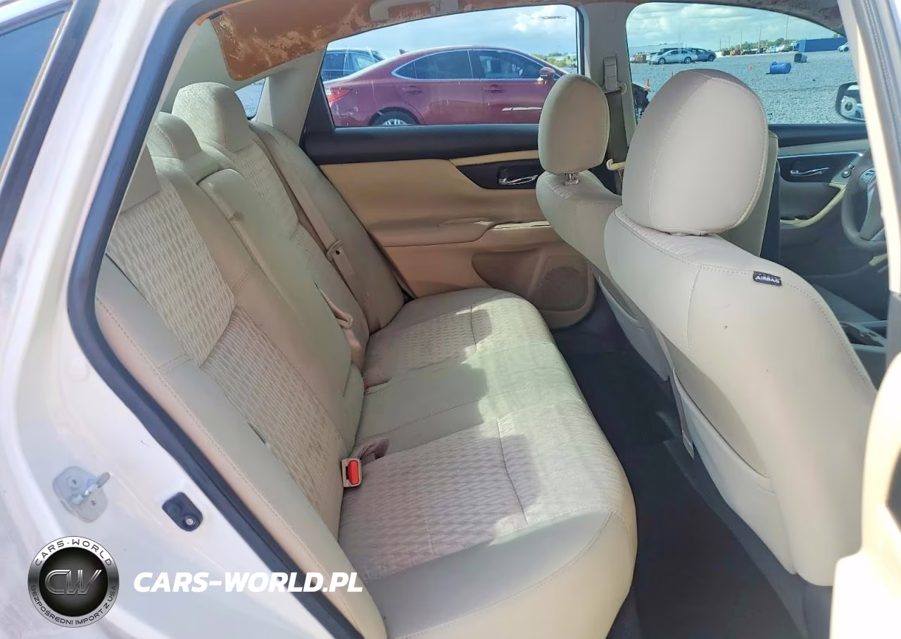 2016 Nissan Altima 2.5 S VIN:1N4AL3AP1GN307673 - 10