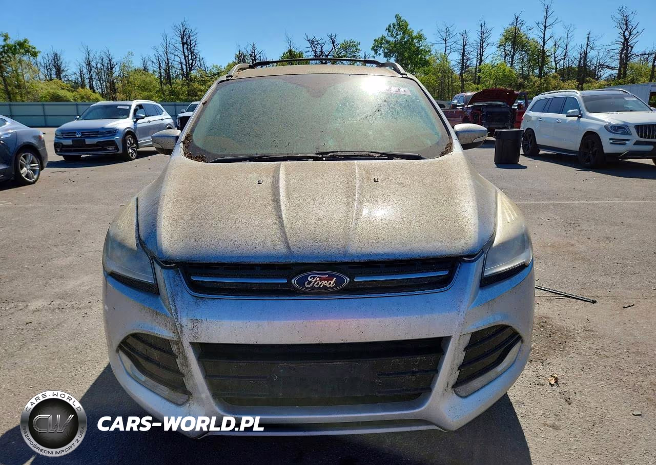 2014 Ford Escape Titanium VIN:1FMCU9J9XEUC48576 - 5