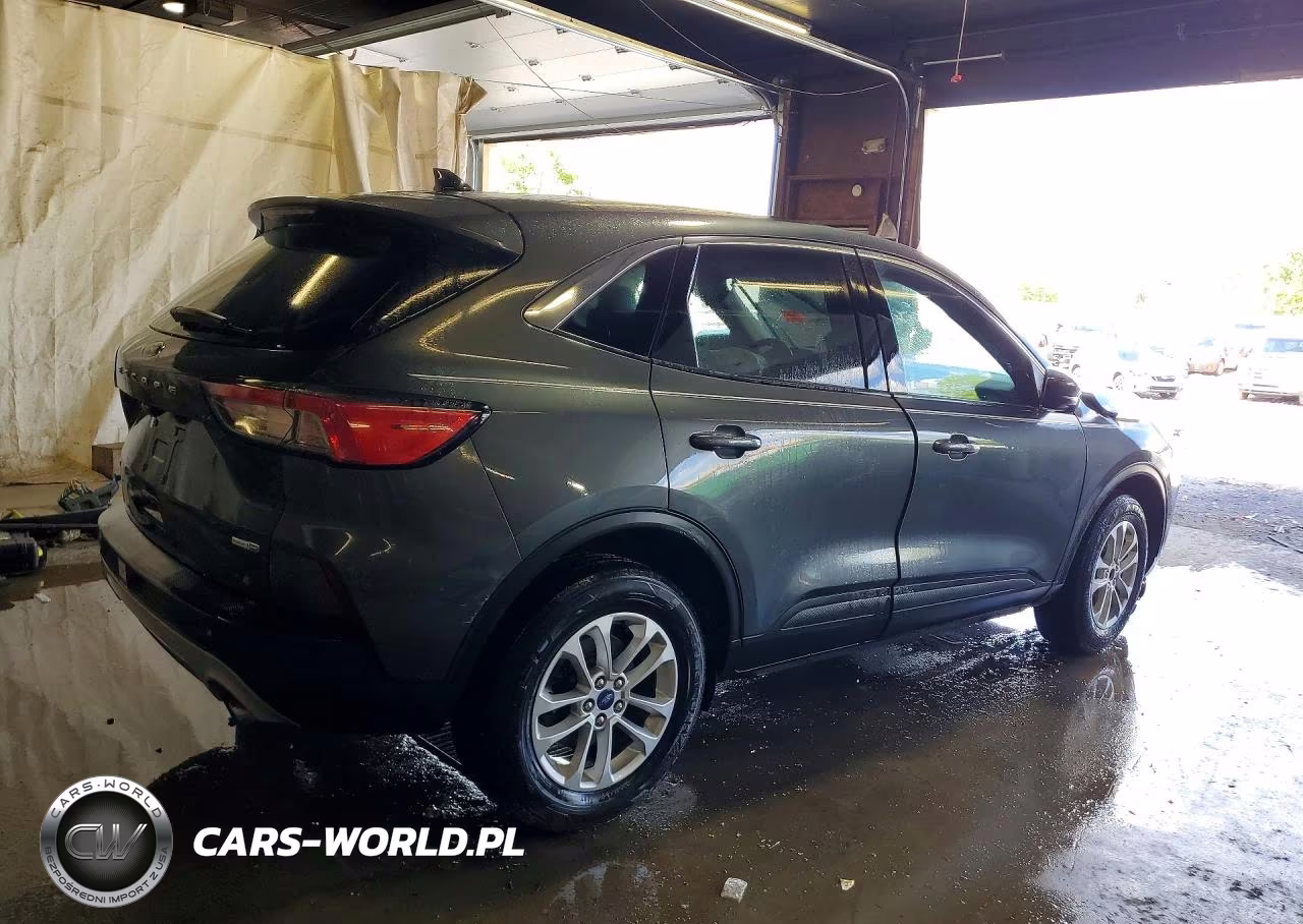 2020 Ford Escape Se VIN:1FMCU9G67LUA07827 - 3