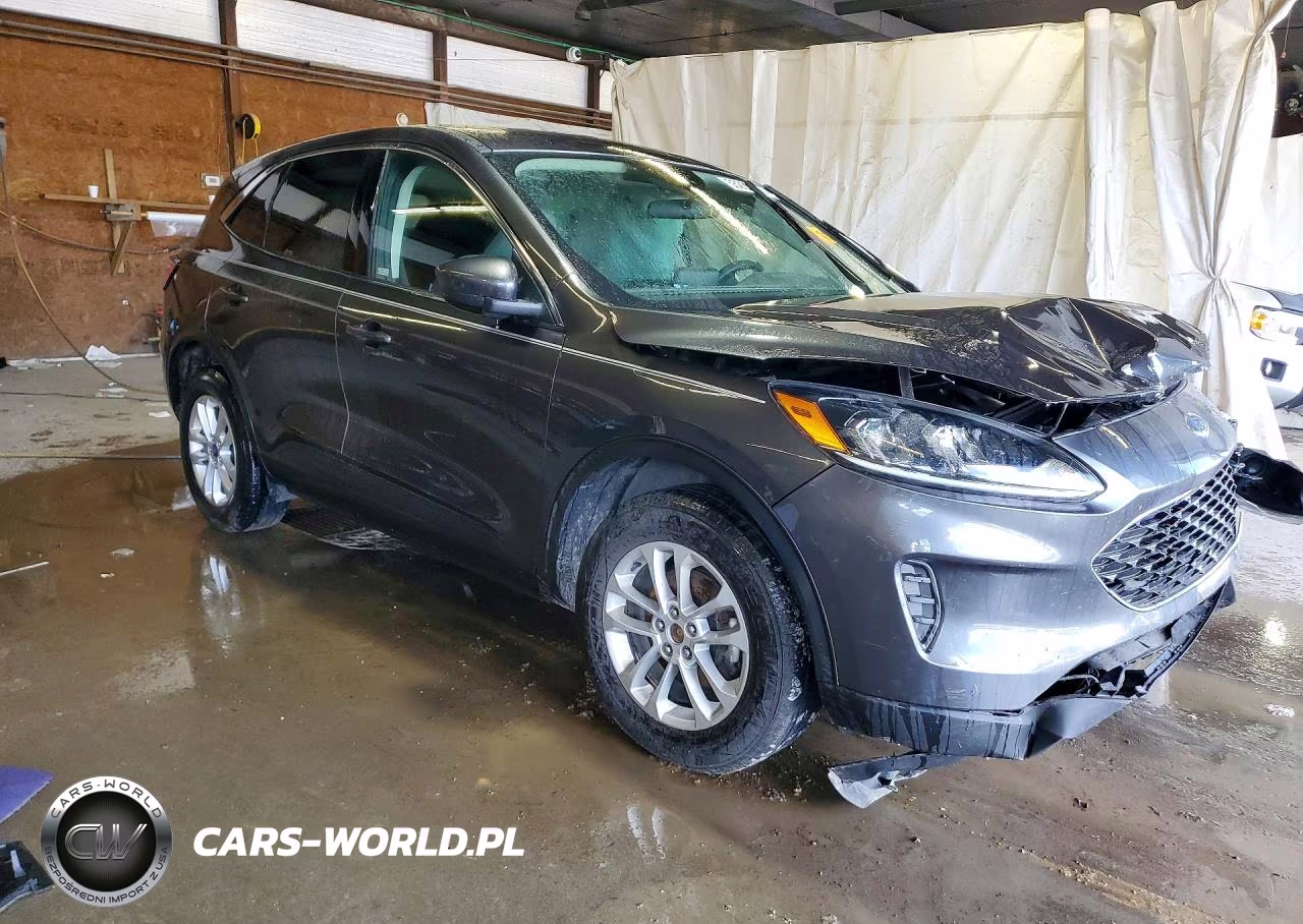2020 Ford Escape Se VIN:1FMCU9G67LUA07827 - 4