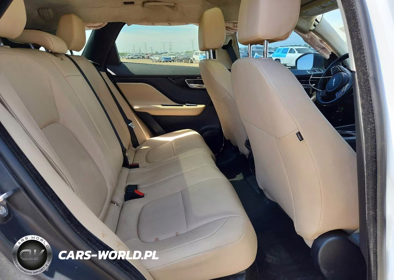 2019 Jaguar F-Pace VIN:SADCS2FXXKA391439 - 10