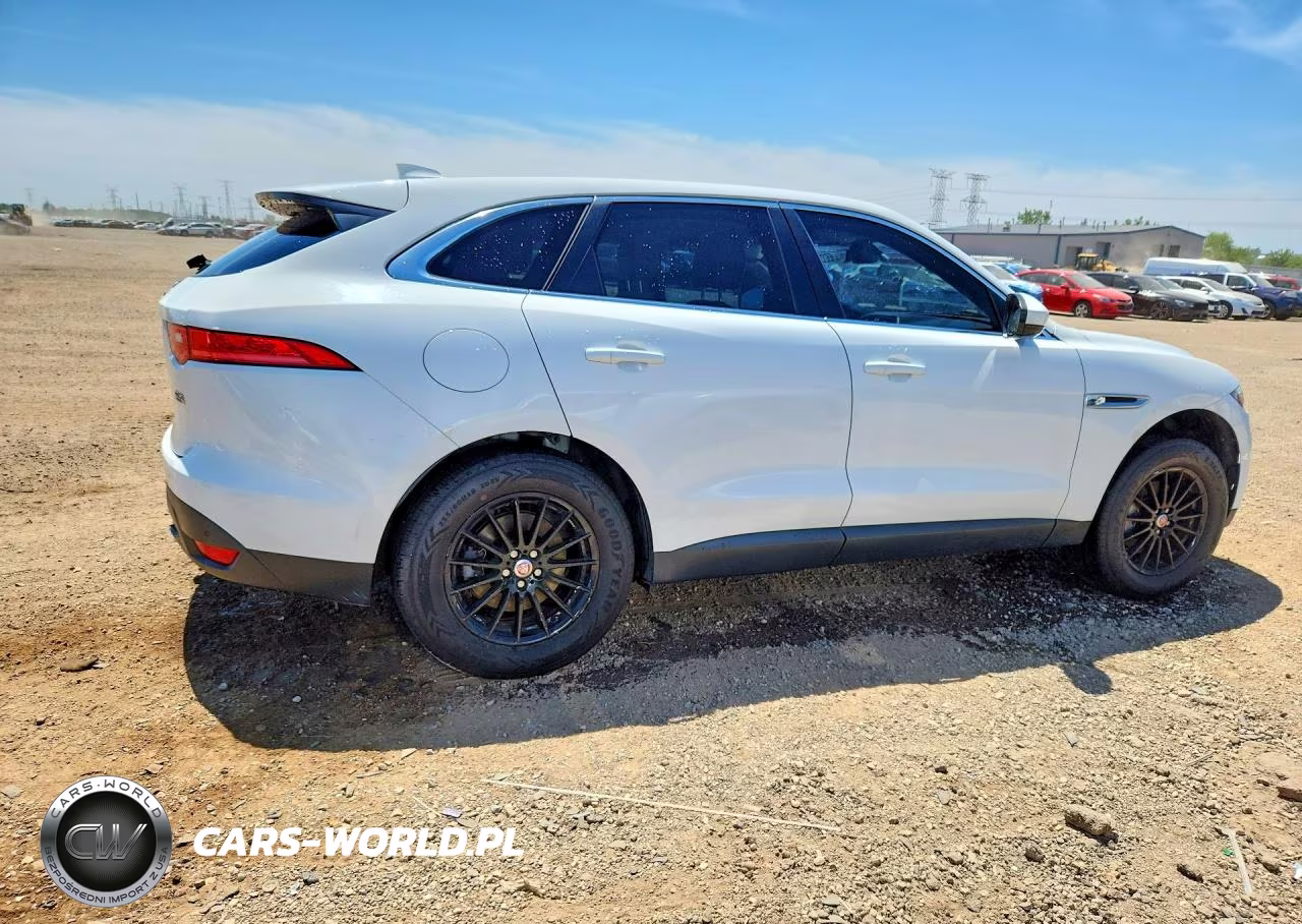 2019 Jaguar F-Pace VIN:SADCS2FXXKA391439 - 3
