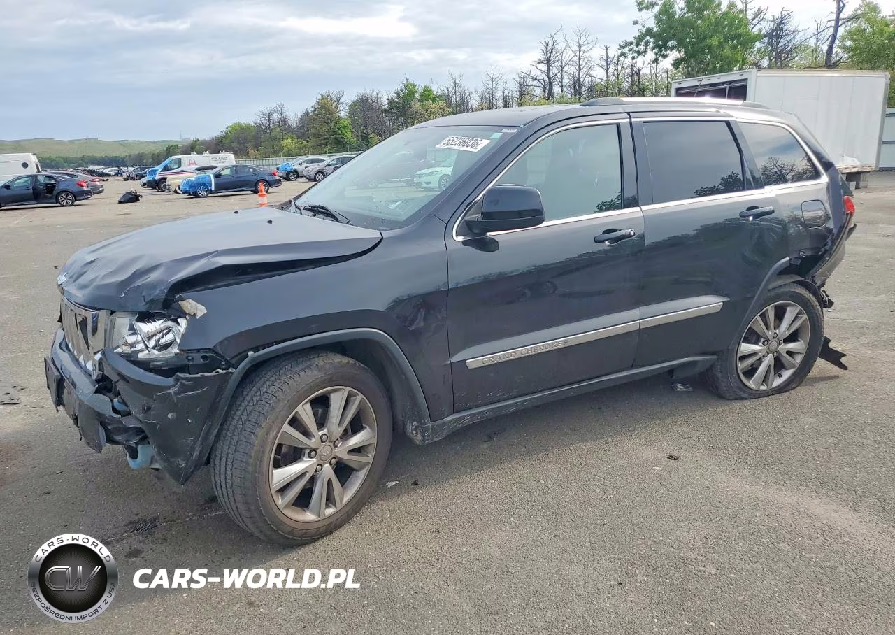 2012 Jeep Grand Cherokee Laredo – zdjęcie 1 z 13