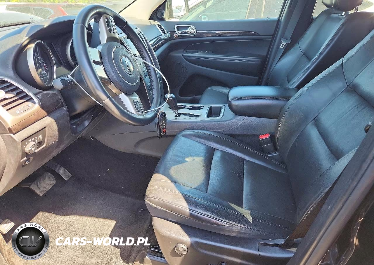 2012 Jeep Grand Cherokee Laredo VIN:1C4RJFAG4CC318743 - 7