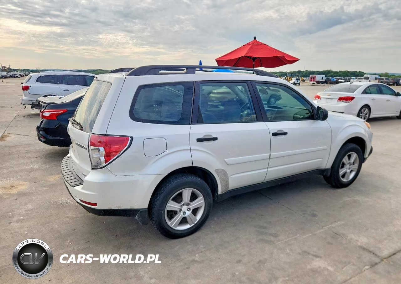 2011 Subaru Forester VIN:JF2SHBBC0BH751495 - 3