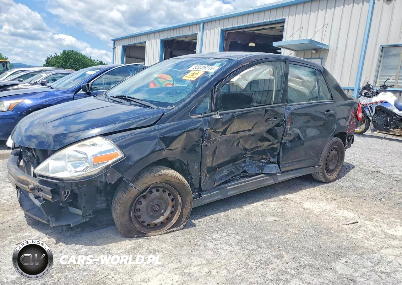 2011 Nissan Versa 1.6 Base