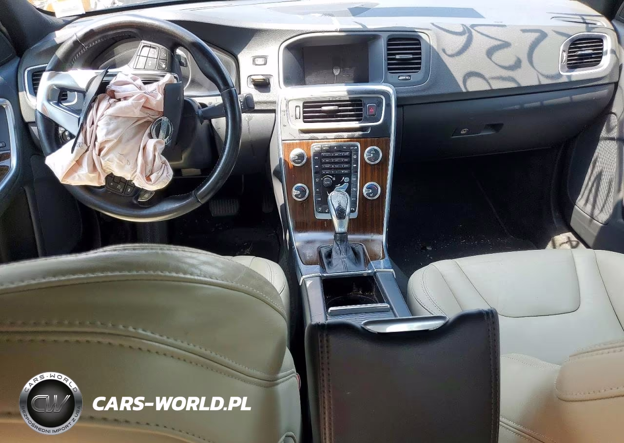2015 Volvo S60 Platinum VIN:YV149MFM6F2335618 - 8