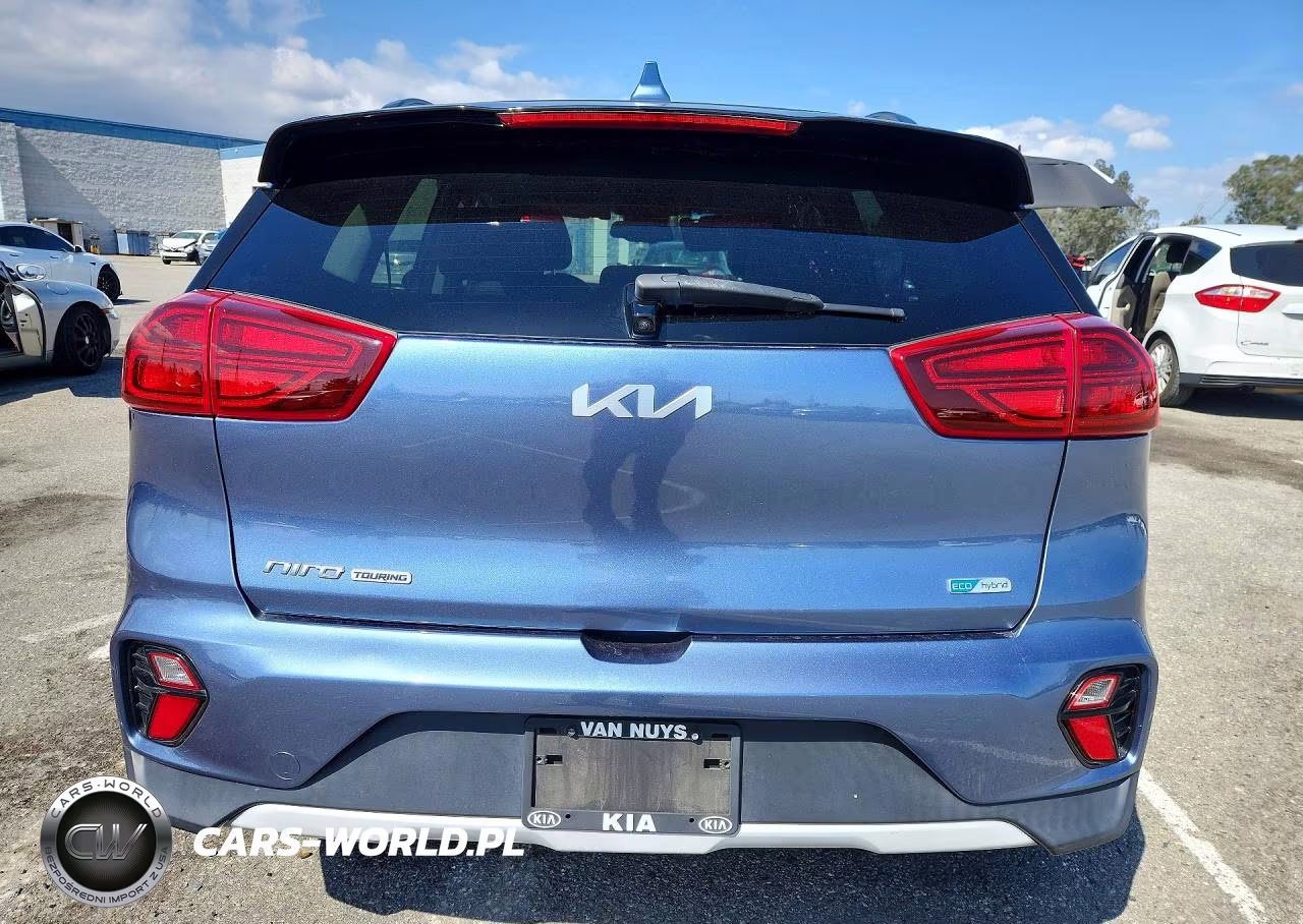 2022 Kia Niro Touring Special Edition VIN:KNDCC3LC3N5495574 - 6