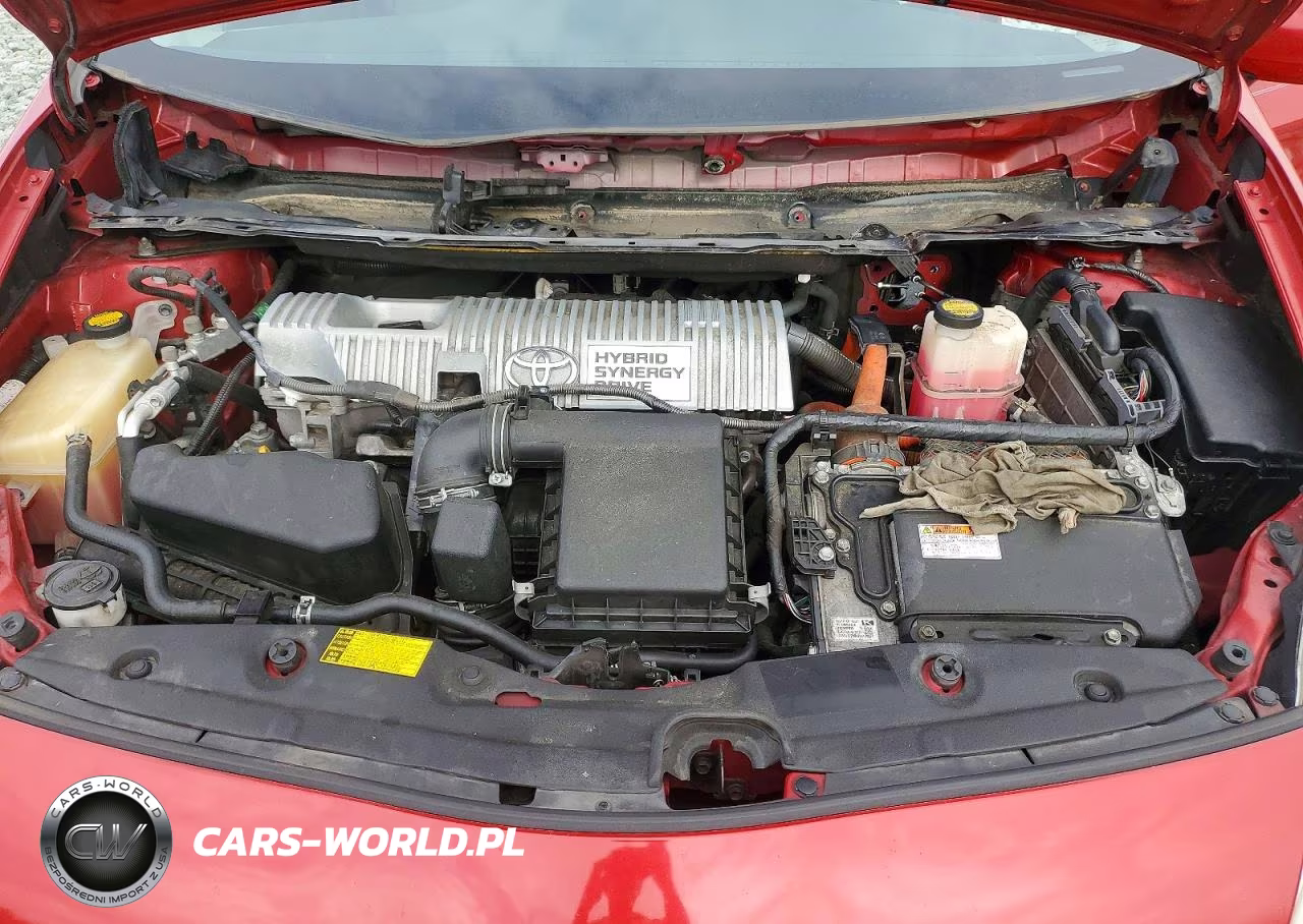 2013 Toyota Prius Two VIN:JTDKN3DU2D1630160 - 11