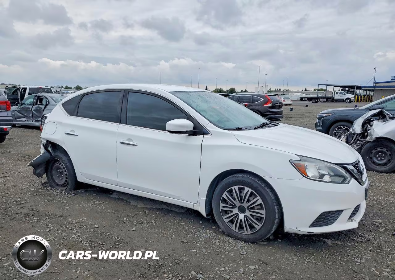 2017 Nissan Sentra S VIN:3N1AB7APXHY234251 - 4