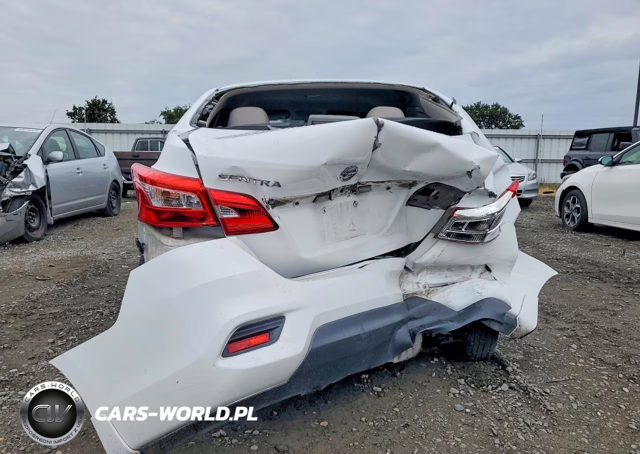 2017 Nissan Sentra S VIN:3N1AB7APXHY234251 - 6