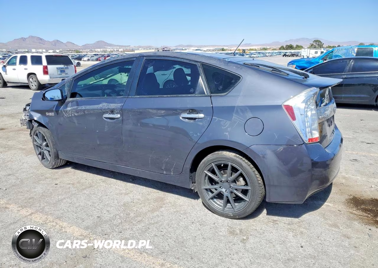 2015 Toyota Prius Plug-In Hybrid Base VIN:JTDKN3DP9F3071398 - 2