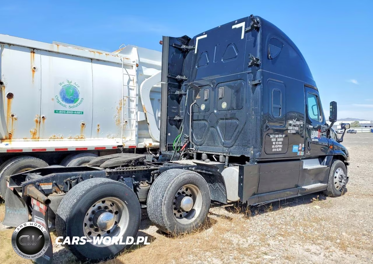 2017 Freightliner Cascadia 125 Semi Truck VIN:3AKJGLDR6HSHP0952 - 4