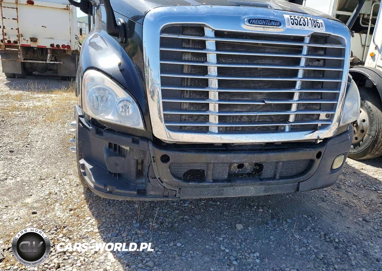 2017 Freightliner Cascadia 125 Semi Truck VIN:3AKJGLDR6HSHP0952 - 9