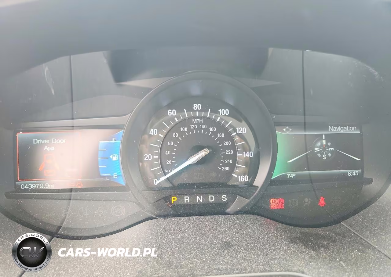 2018 Ford Edge Titanium VIN:2FMPK4K87JBC17835 - 9