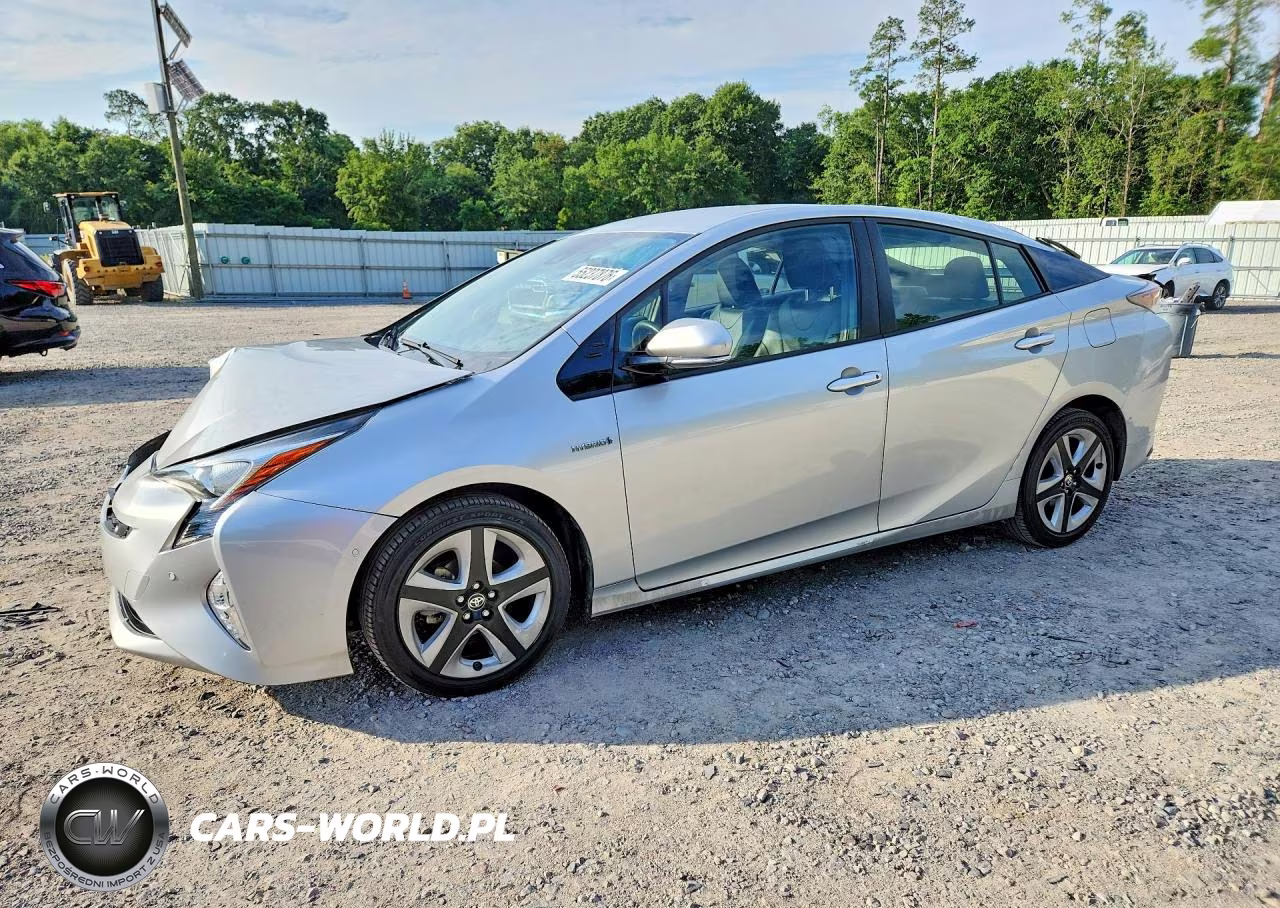 2018 Toyota Prius Four Touring