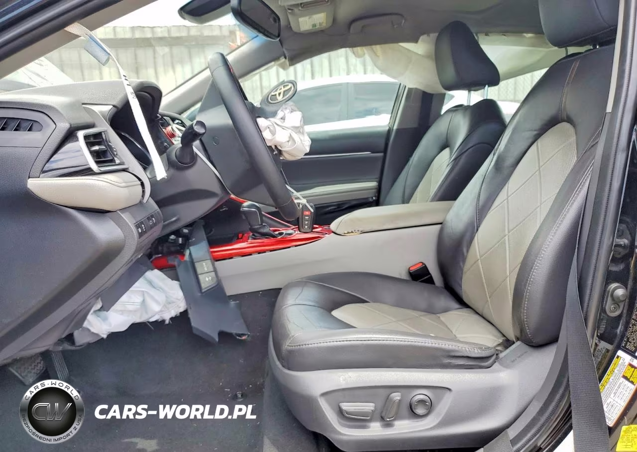 2018 Toyota Camry Hybrid Xle VIN:4T1B21HKXJU509131 - 7