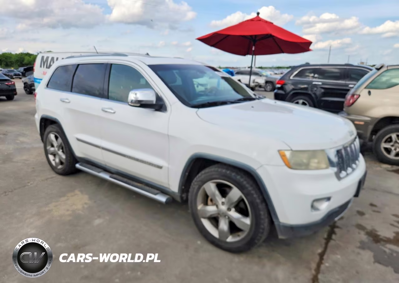 2013 Jeep Grand Cherokee Overland VIN:1C4RJFCT3DC525720 - 4