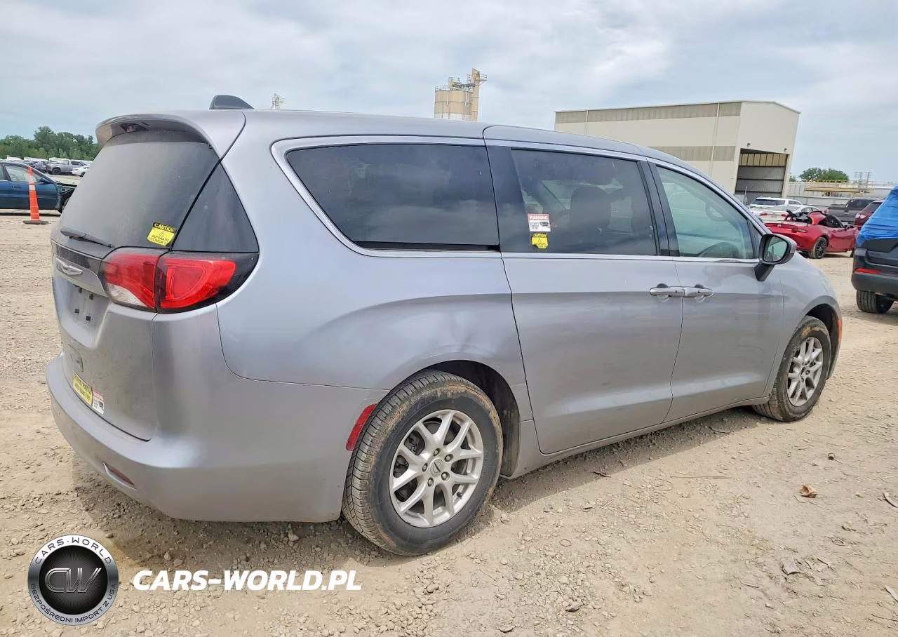 2021 Chrysler Voyager Lx VIN:2C4RC1CG8MR579277 - 3