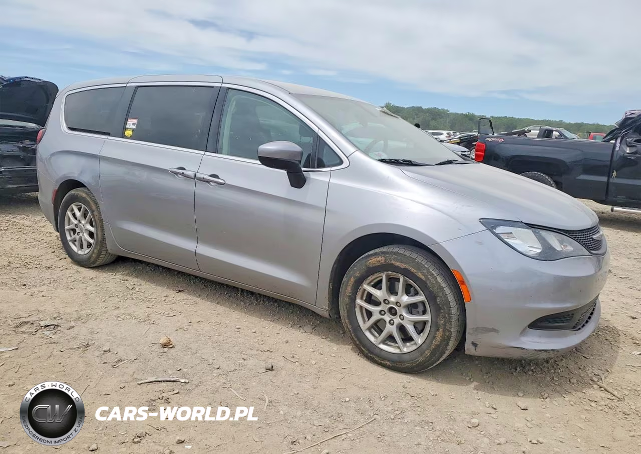 2021 Chrysler Voyager Lx VIN:2C4RC1CG8MR579277 - 4