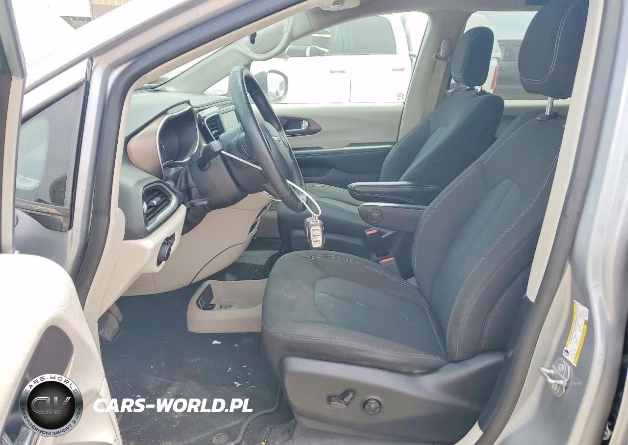 2021 Chrysler Voyager Lx VIN:2C4RC1CG8MR579277 - 7
