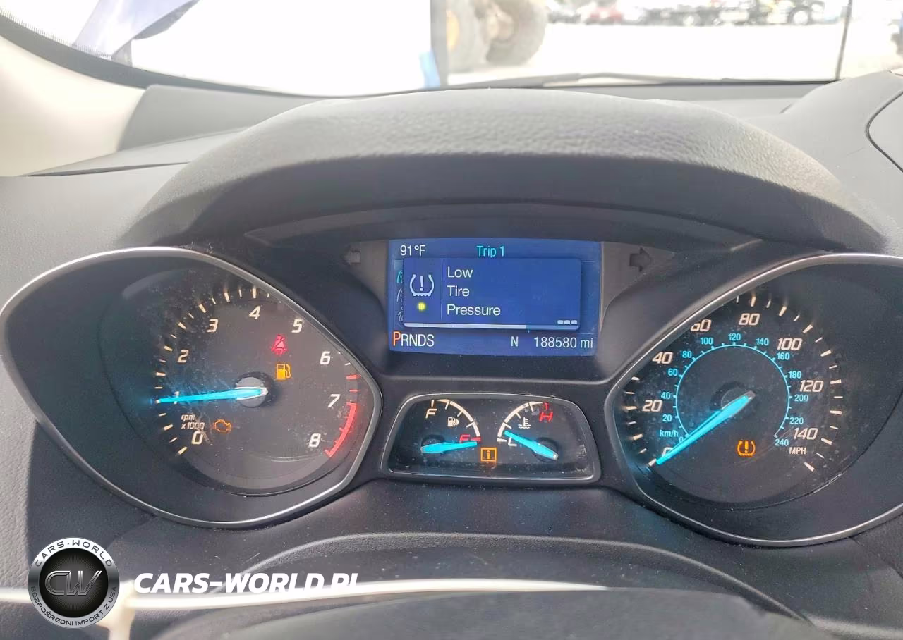 2015 Ford Escape Se VIN:1FMCU0GX1FUA37138 - 9