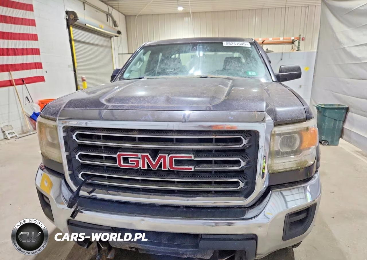 2015 GMC Sierra K2500 Heavy Duty VIN:1GT22XEG4FZ141708 - 5