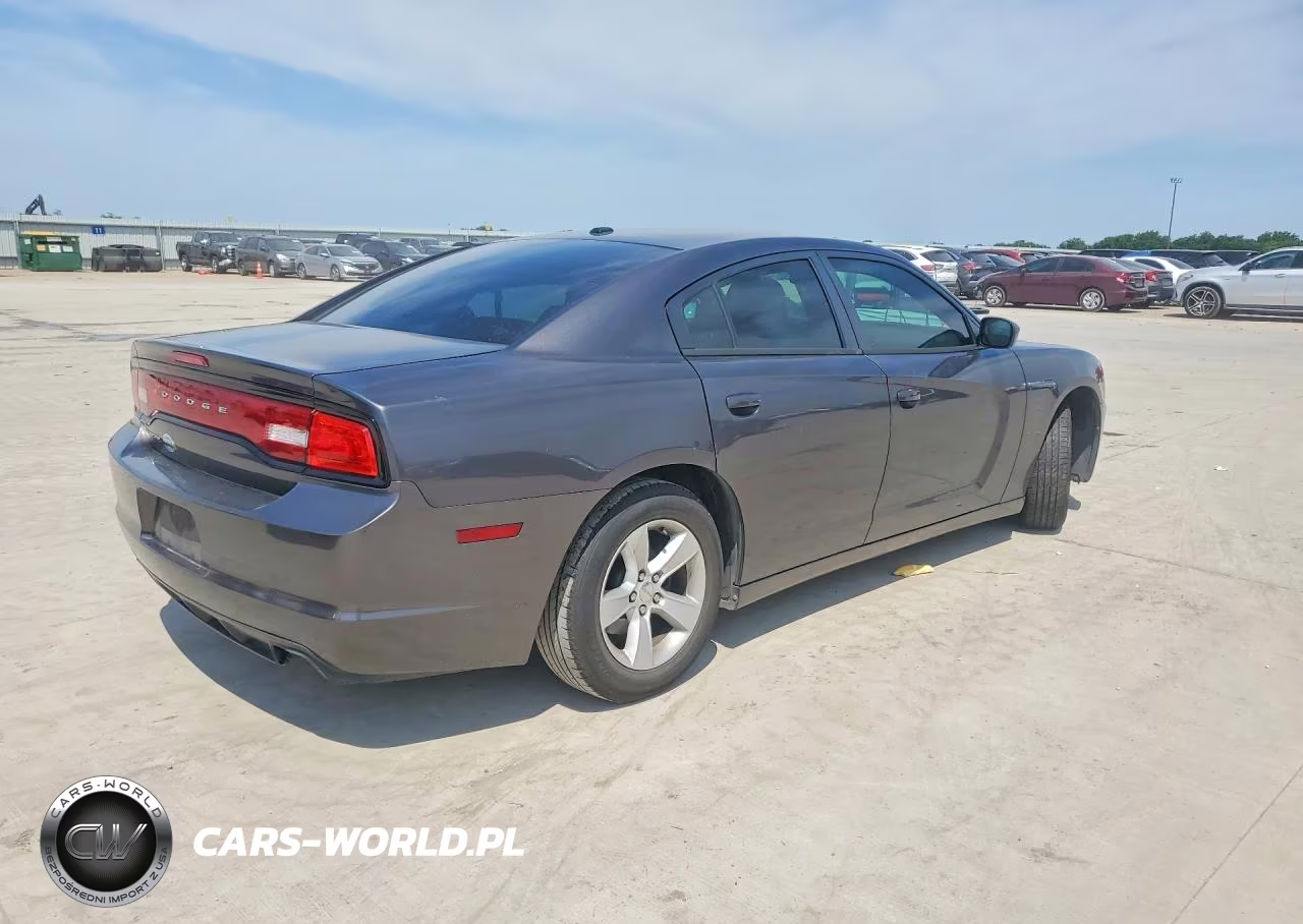 2013 Dodge Charger Se VIN:2C3CDXBG7DH678626 - 3