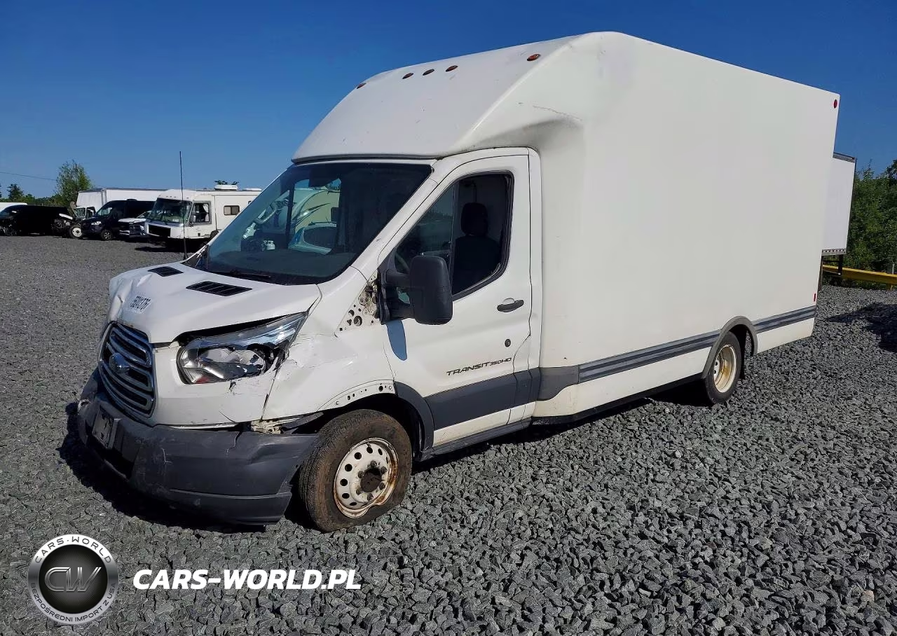 2015 Ford Transit Delivery Truck – zdjęcie 1 z 13