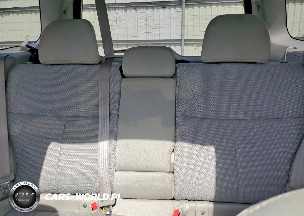 2011 Subaru Forester 2.5X Premium VIN:JF2SHADC3BH777807 - 10