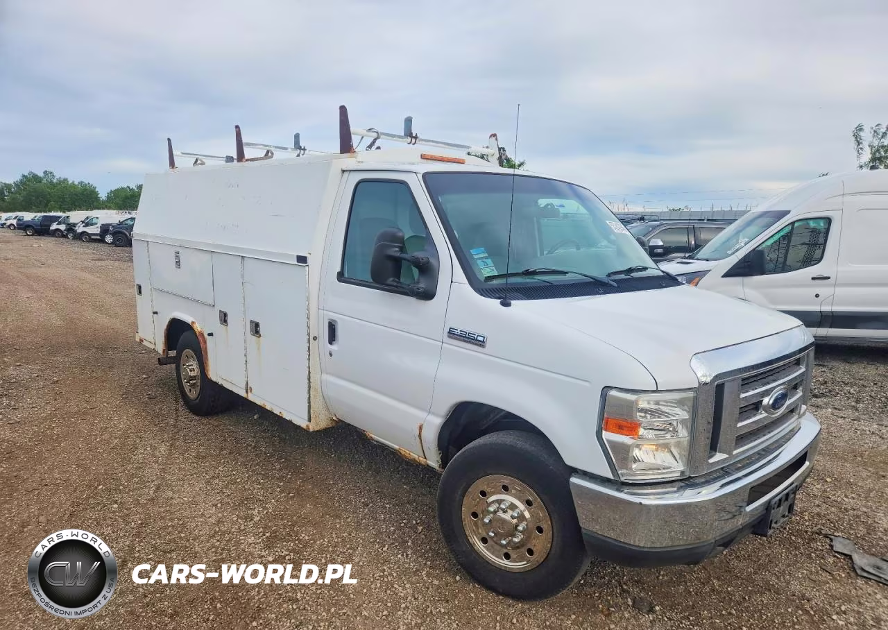 2008 Ford Econoline E350 Super Duty Cutaway Van VIN:1FDSE35L98DA70417 - 4