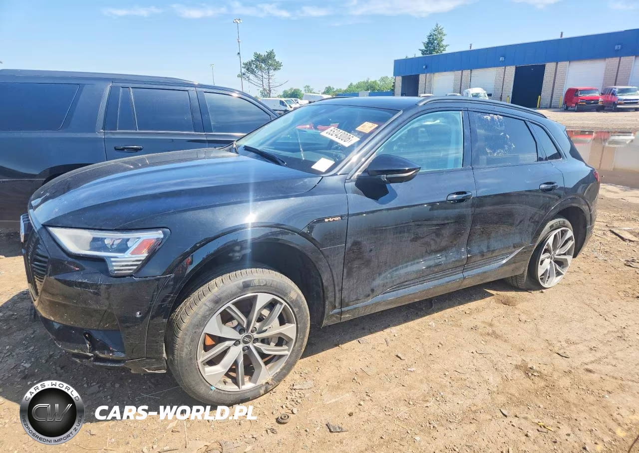 2021 Audi E-Tron Premium Plus