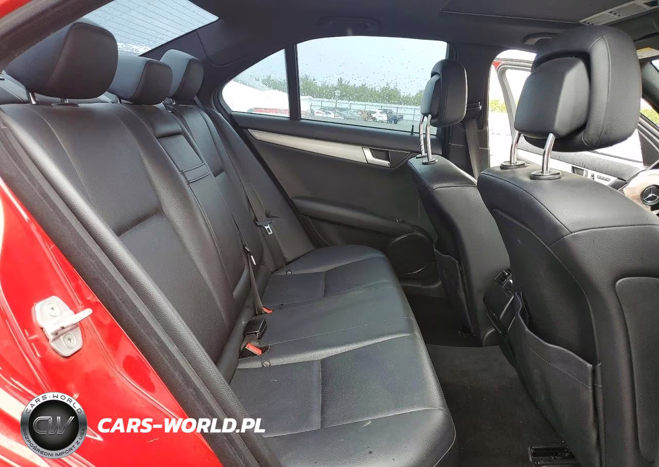 2012 Mercedes-Benz C 250 VIN:WDDGF4HB3CA634899 - 10