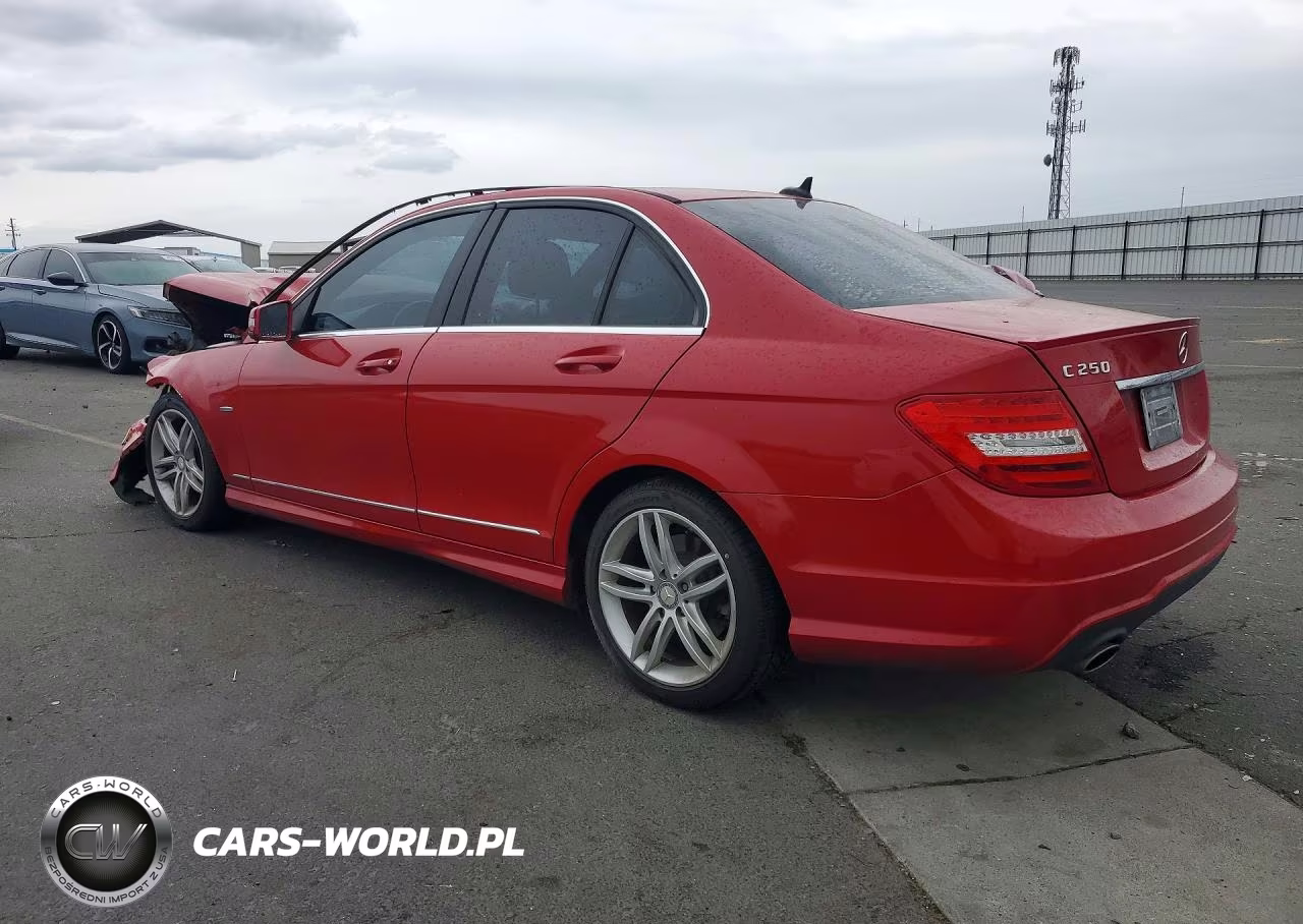 2012 Mercedes-Benz C 250 VIN:WDDGF4HB3CA634899 - 2