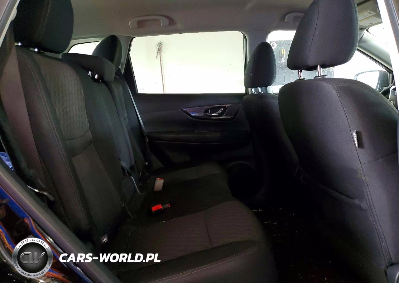 2019 Nissan Rogue S VIN:5N1AT2MT9KC822188 - 11