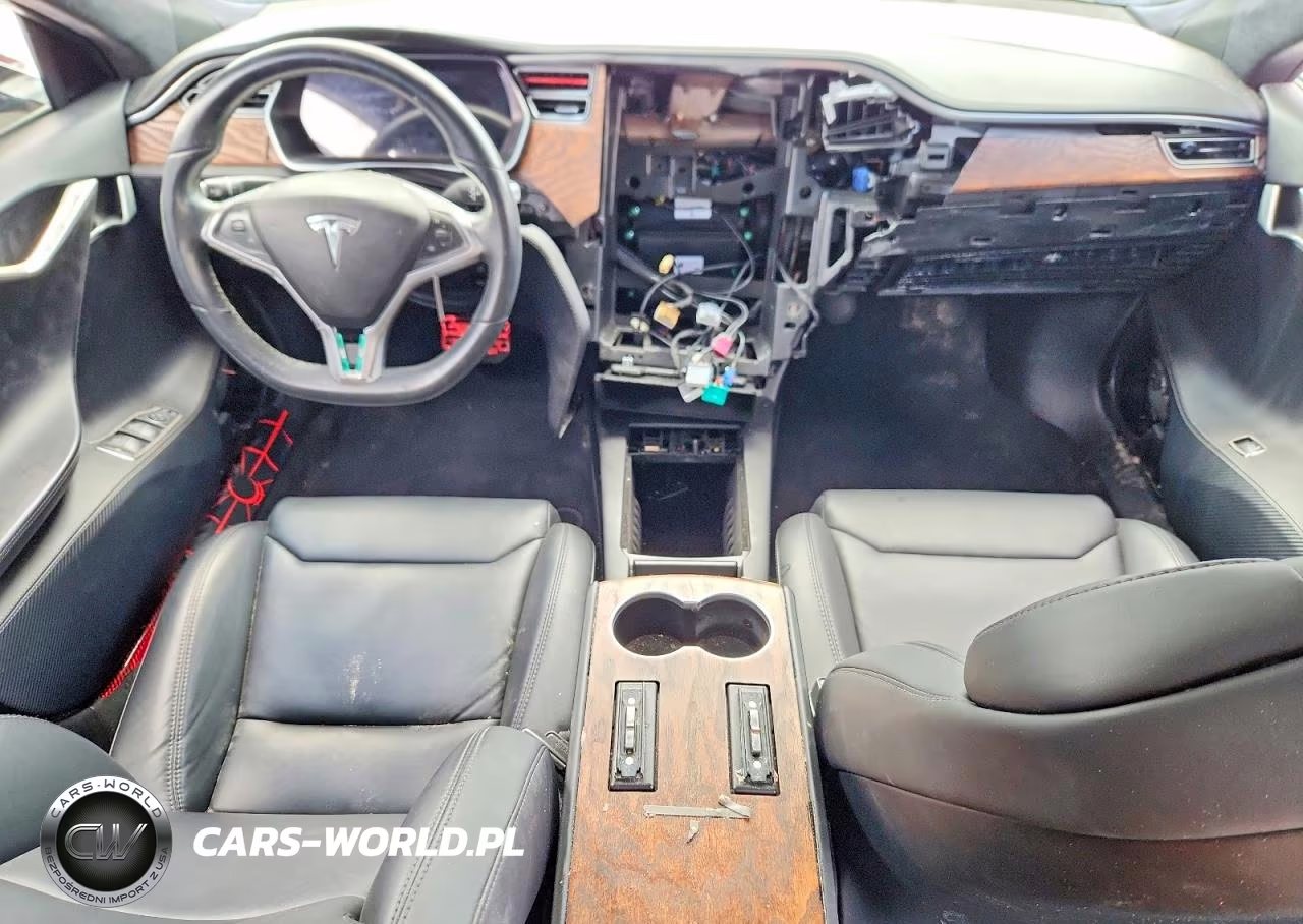 2018 Tesla Model S VIN:5YJSA1E2XJF244456 - 8